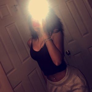 Meet your Posher, Nadia